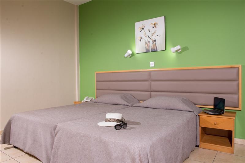 New Famagusta Hotel&Suites Ayia Napa Eksteriør billede