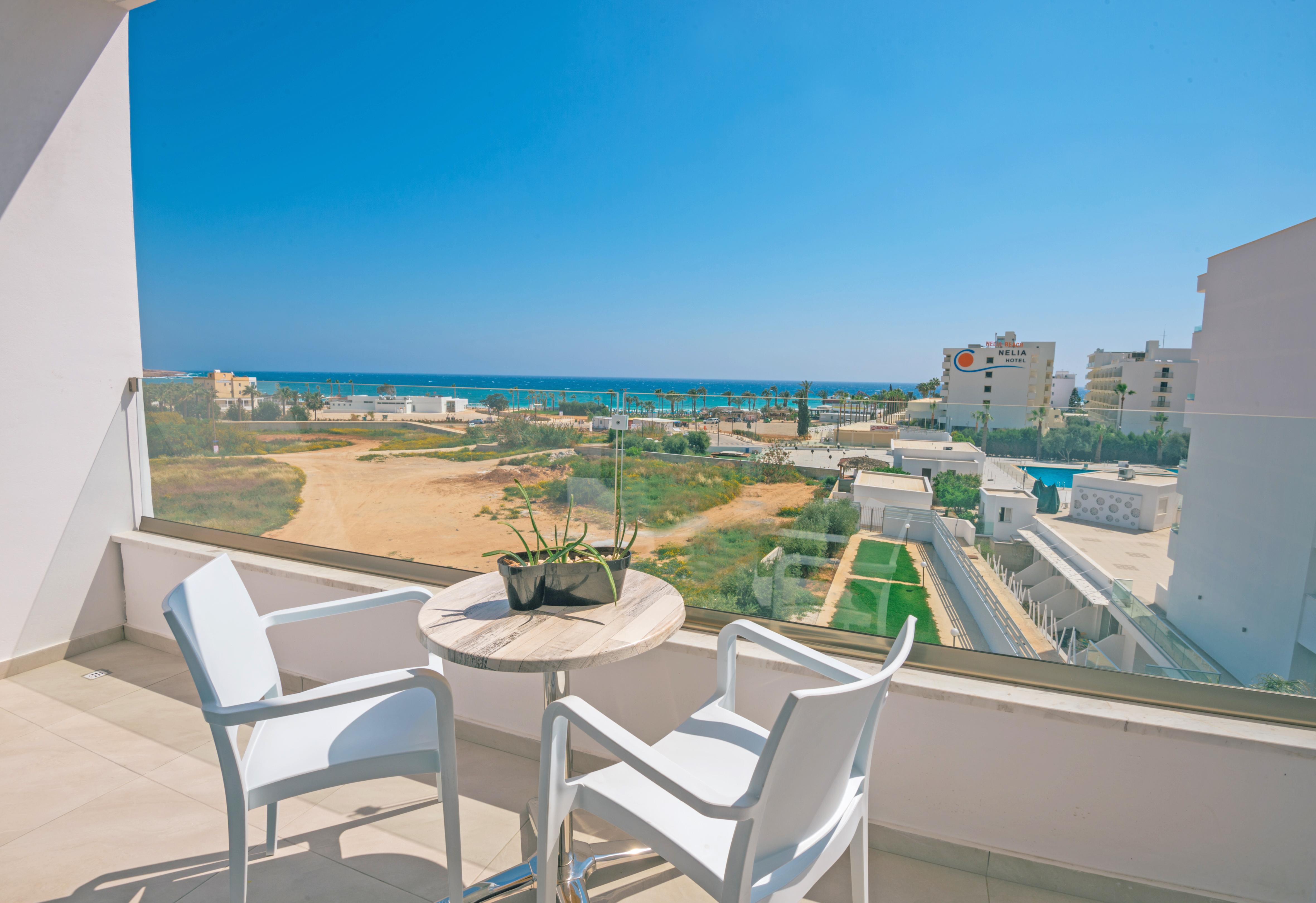 New Famagusta Hotel&Suites Ayia Napa Eksteriør billede