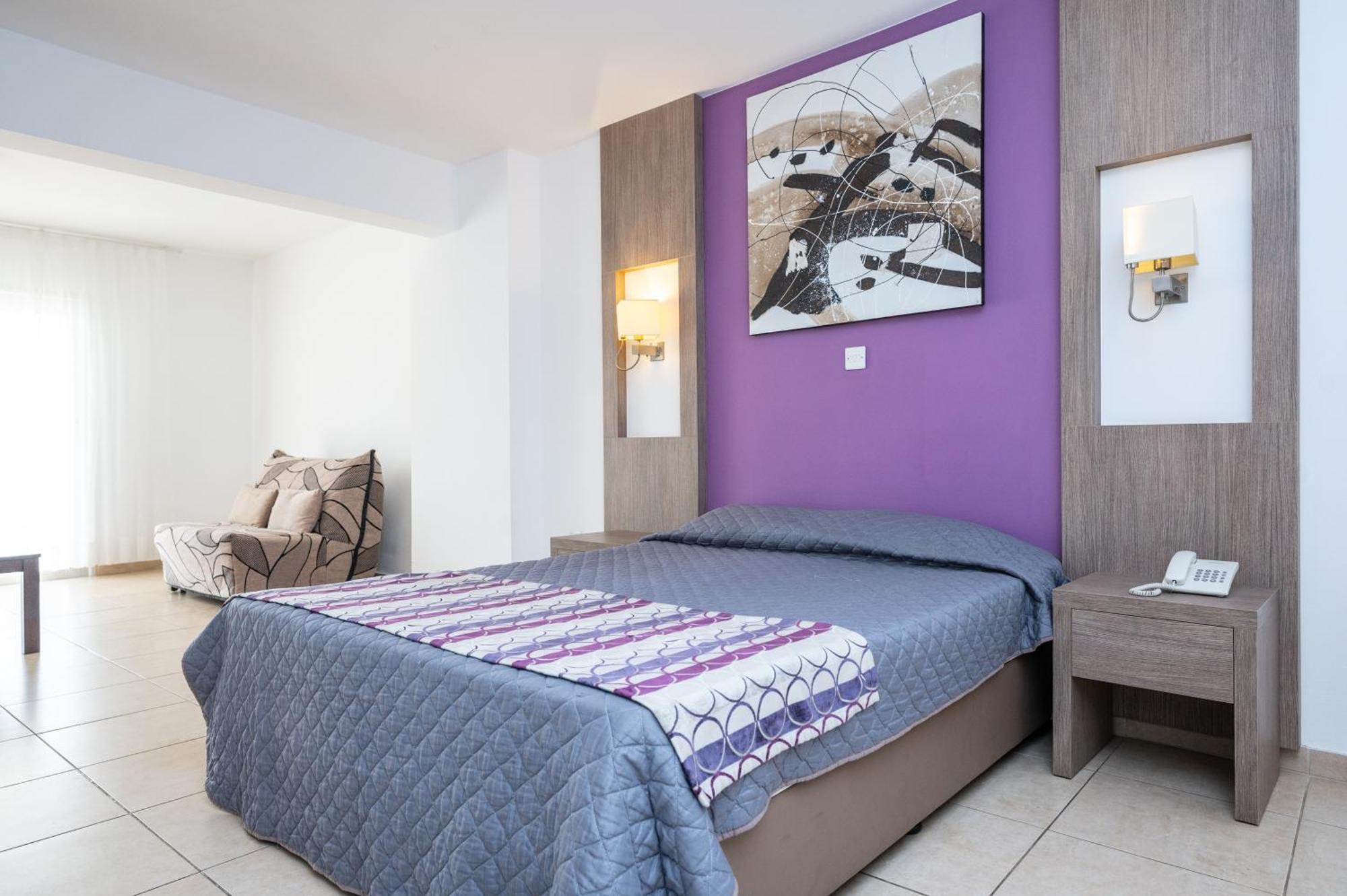New Famagusta Hotel&Suites Ayia Napa Eksteriør billede