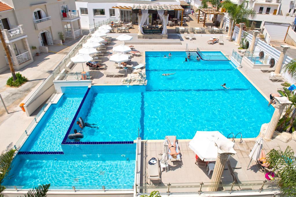 New Famagusta Hotel&Suites Ayia Napa Eksteriør billede
