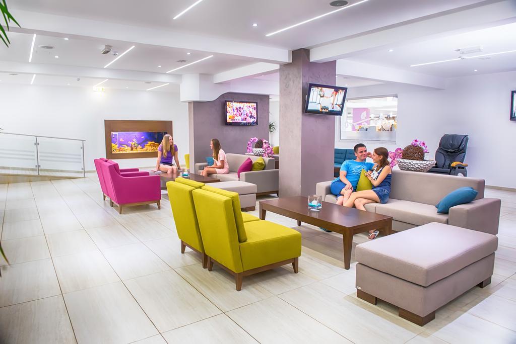 New Famagusta Hotel&Suites Ayia Napa Eksteriør billede
