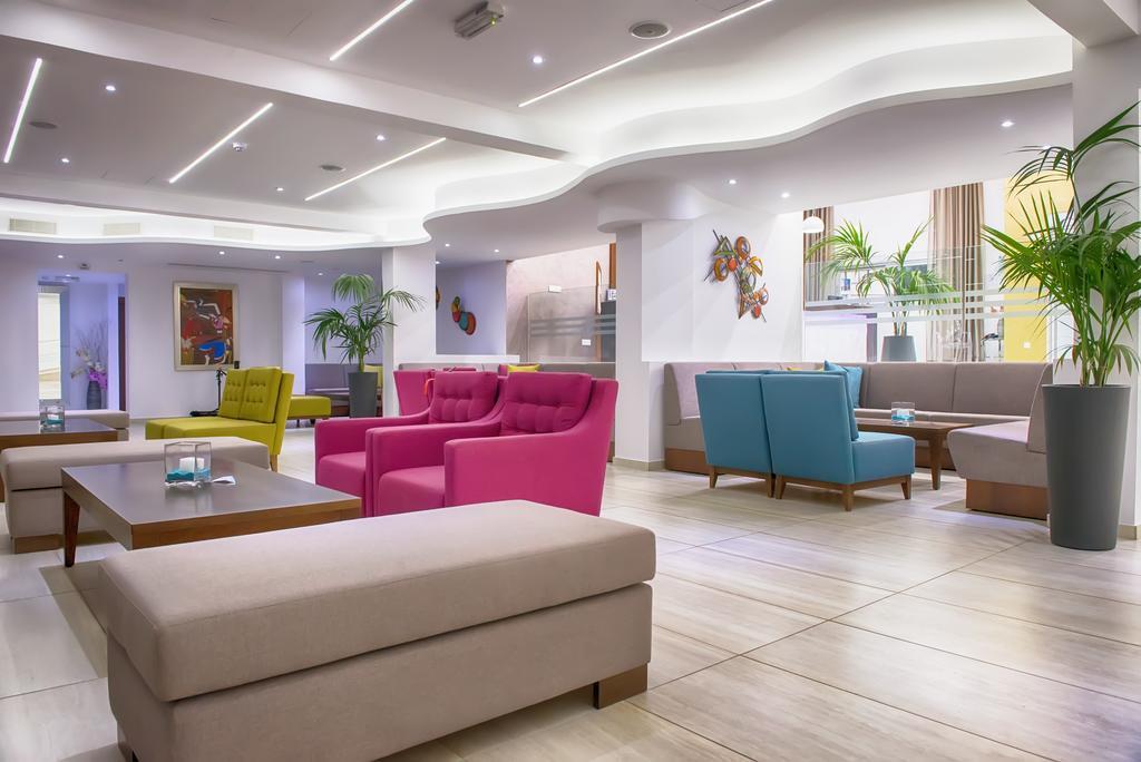 New Famagusta Hotel&Suites Ayia Napa Eksteriør billede