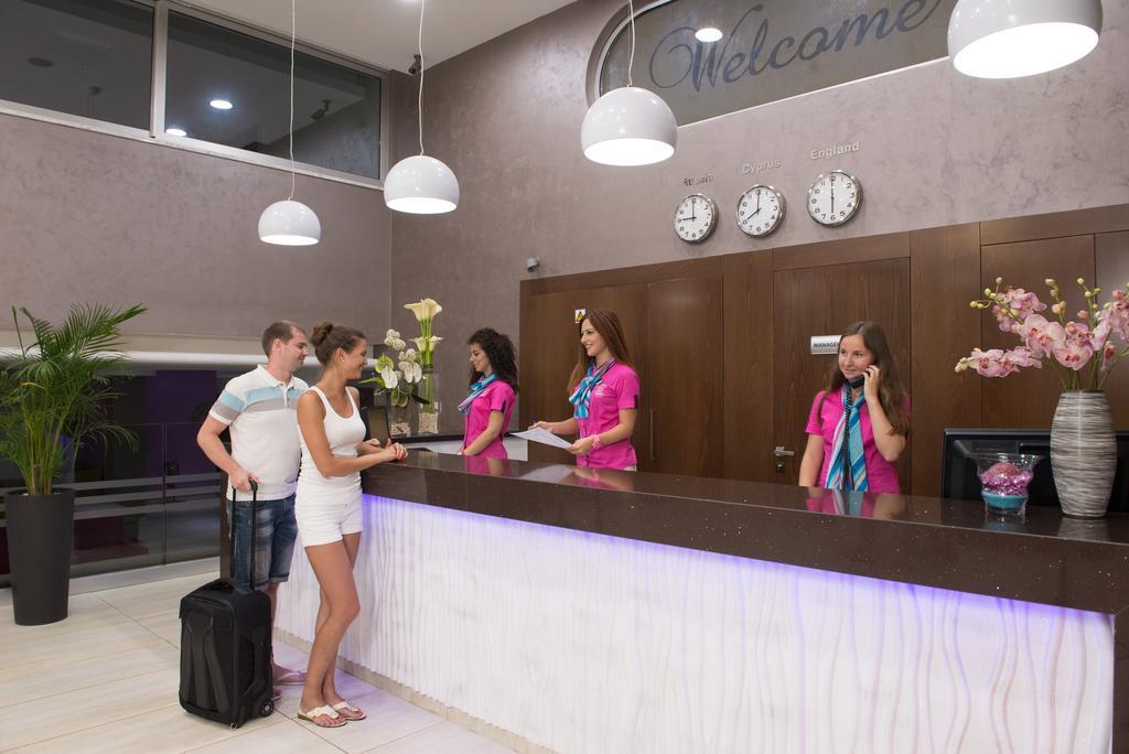 New Famagusta Hotel&Suites Ayia Napa Eksteriør billede
